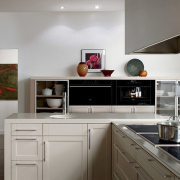 Wolf 30" E Series Contemporary Convection Steam Oven Black | CSO30CM