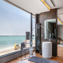 14 Bathroom Backsplashes Steal the Show