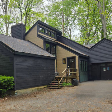 2026 Exterior Color Trends Best Siding Colors Michigan Homes