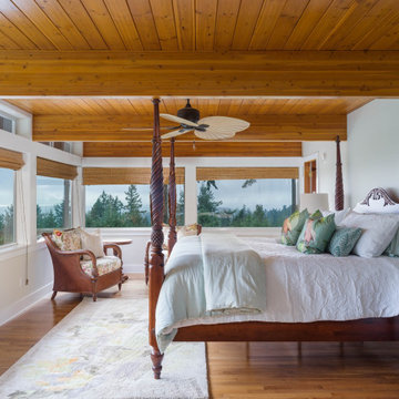 Mid-Century House by Ron Thom