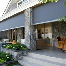 Executive Phantom Screens - Outdoor Umbrellas