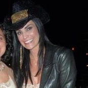 Jennifer Loveless's photo