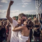 Van Laak's photo