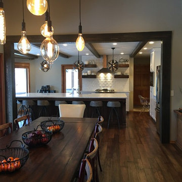 Modern Farmhouse Kitchen & Dining Room
