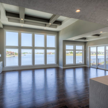 1.5-story custom Brandenburg - modern finishes