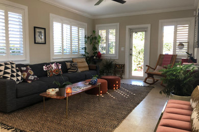 Family room - mid-sized eclectic family room idea in Miami
