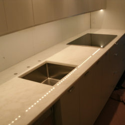 Bianco Rhino Marble Countertops - Kitchen Countertops