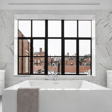 124 Chestnut Street: Bathroom
