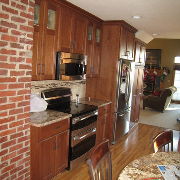 Overall Wall in Cherry Kitchen