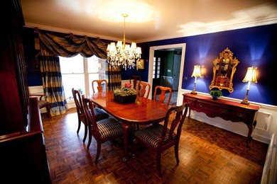 Inspiration for a timeless dining room remodel in Atlanta