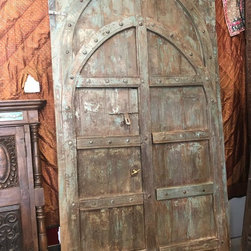 Antique Farmhouse Decor Style - Front Doors