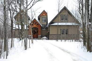 Inspiration for a timeless exterior home remodel in Toronto
