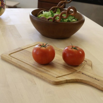 Findley & Myers Montauk Cherry Kitchen Cabinets