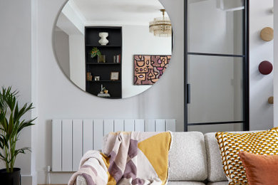 Home design - contemporary home design idea in London