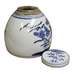 Chinese Vintage Oriental Blue & White Flat Round Ginger Jar - Decorative Jars And Urns