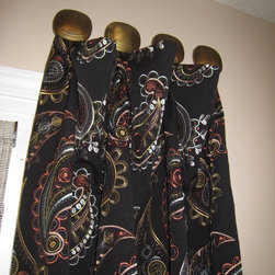 Small House in Winchester, IN - Curtains