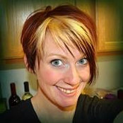Stephanie Lowe's photo