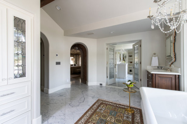 Bathroom by Wendy Glaister Interiors