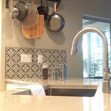 Tone on Tone Colorway Makes the Tile Stand Out Beautifully.