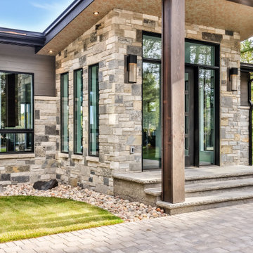 Modern Lake House - Entry
