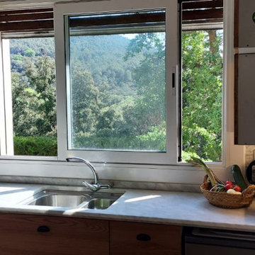 Rustical Kitchen Can Pou