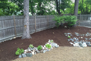 Design ideas for a traditional landscaping in Boston.