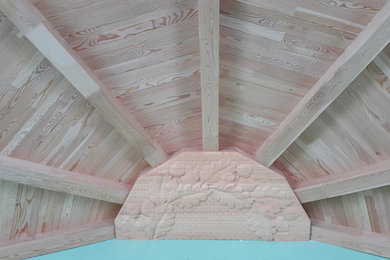Деревянный потолок из лиственницы