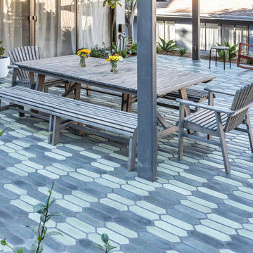 Peppermint Picket Porch