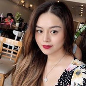 Ly Mai's photo