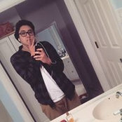Le Solomon's photo