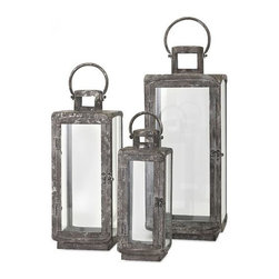 Outdoor Holiday Decor - Products