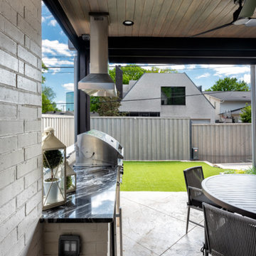 Screened in back patio