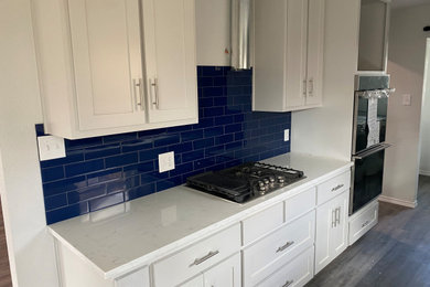 Kitchen photo in Dallas