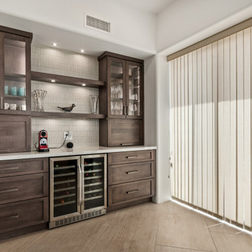 Nolina Trail - Warm Contemporary