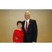 Mia Quon Card's photo