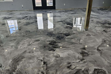 Example of a 1950s garage design in Other