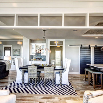 VIS: Hudsonville Contemporary Coastal