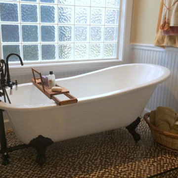 Customer's Image: "Clay" 67" Cast Iron Clawfoot Tub