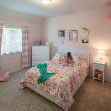 My Houzz: DIY Action-Packed Industrial Bunker Room in Texas