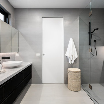 Main St, Modern, Bathroom Remodeling