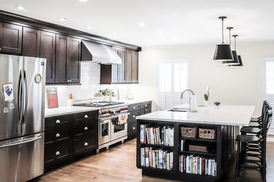 Transitional kitchen photo in Atlanta