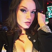 Vivica Hallow's photo