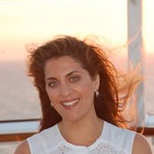 Nataly Namvar's photo