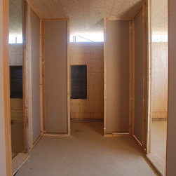 Holzhaus mit Strohbauplatten im Innenausbau - Wandpaneele