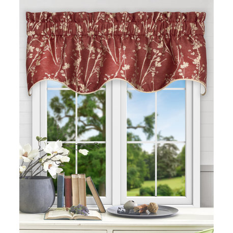 Meadow 50" x 15" Lined Scallop Valance, Cardinal