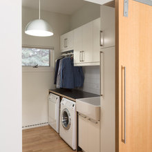 laundry/garage