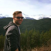 Travis Holownia's photo