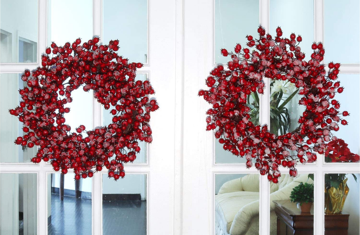 Christmas Berry Wreath 22" With Ice Front Door