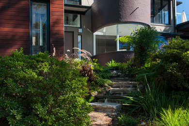 Inspiration for a contemporary garden in Sydney.