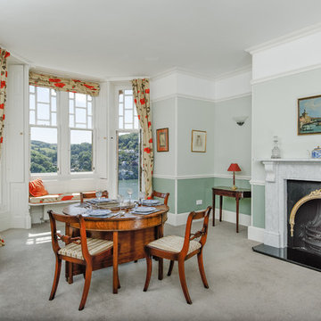 Traditional Dining Room